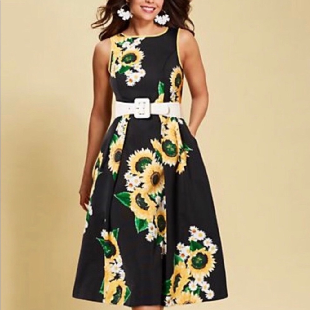 Eva Mendes Floral Pattern Dress